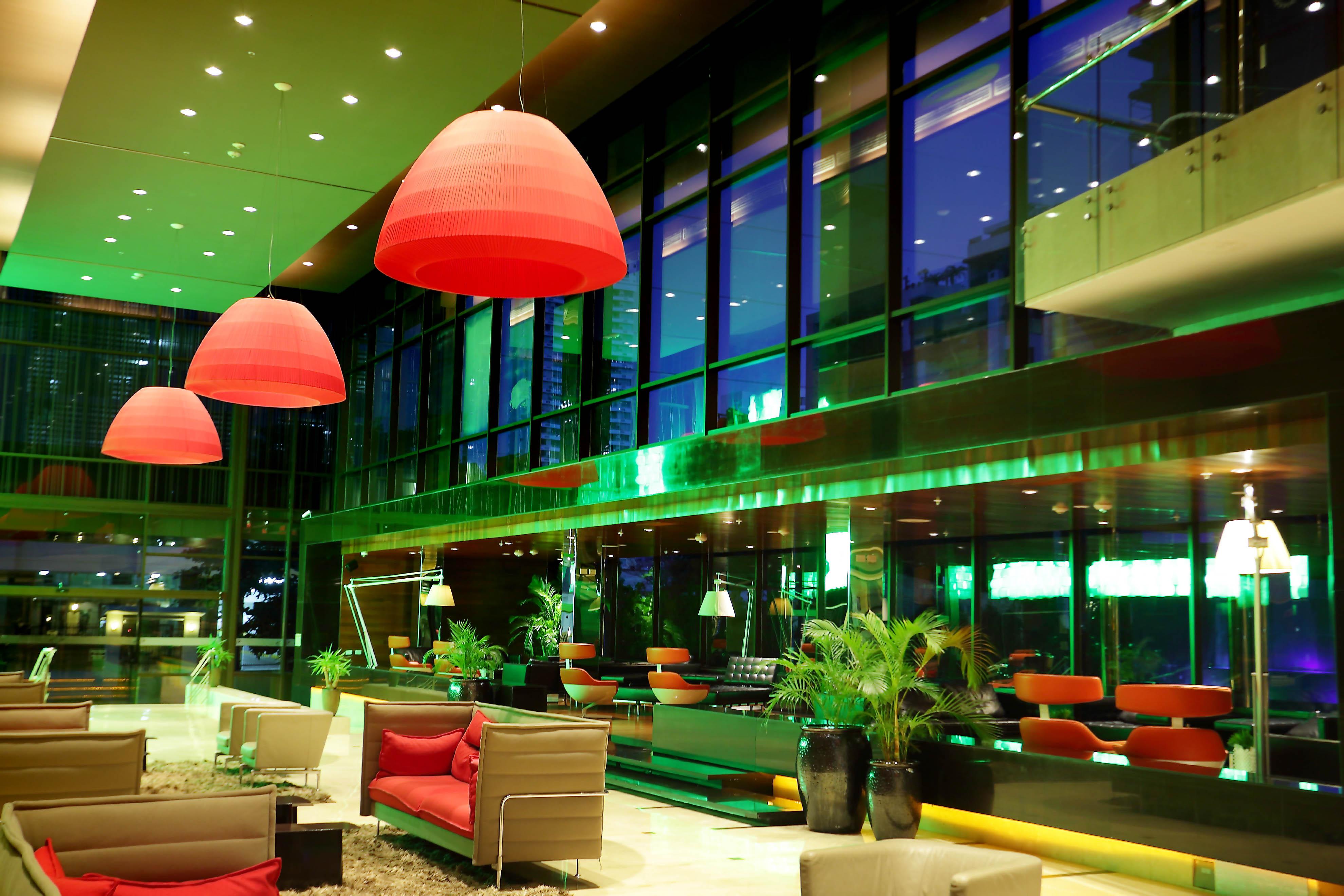 Sheraton Grand Panama Exterior foto The lobby of the hotel